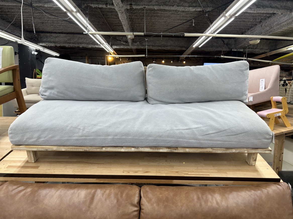 SALE Unico 三人掛けソファ unico 3人掛けソファー入荷のお知らせです！ / リサイクルショップ三喜